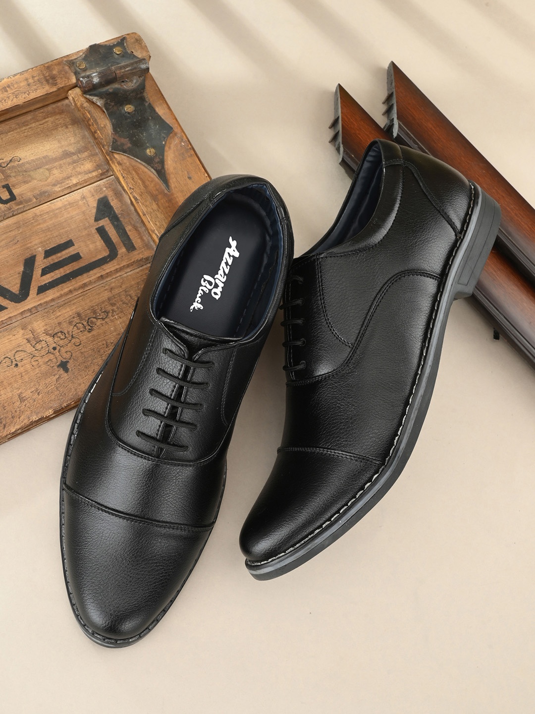 

Azzaro Black Men Black Solid Formal Derbys