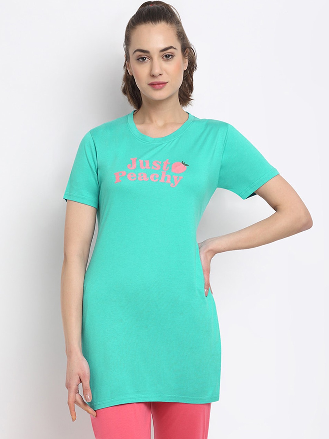 

Kanvin Women Teal Blue & Pink Printed Lounge Tshirt