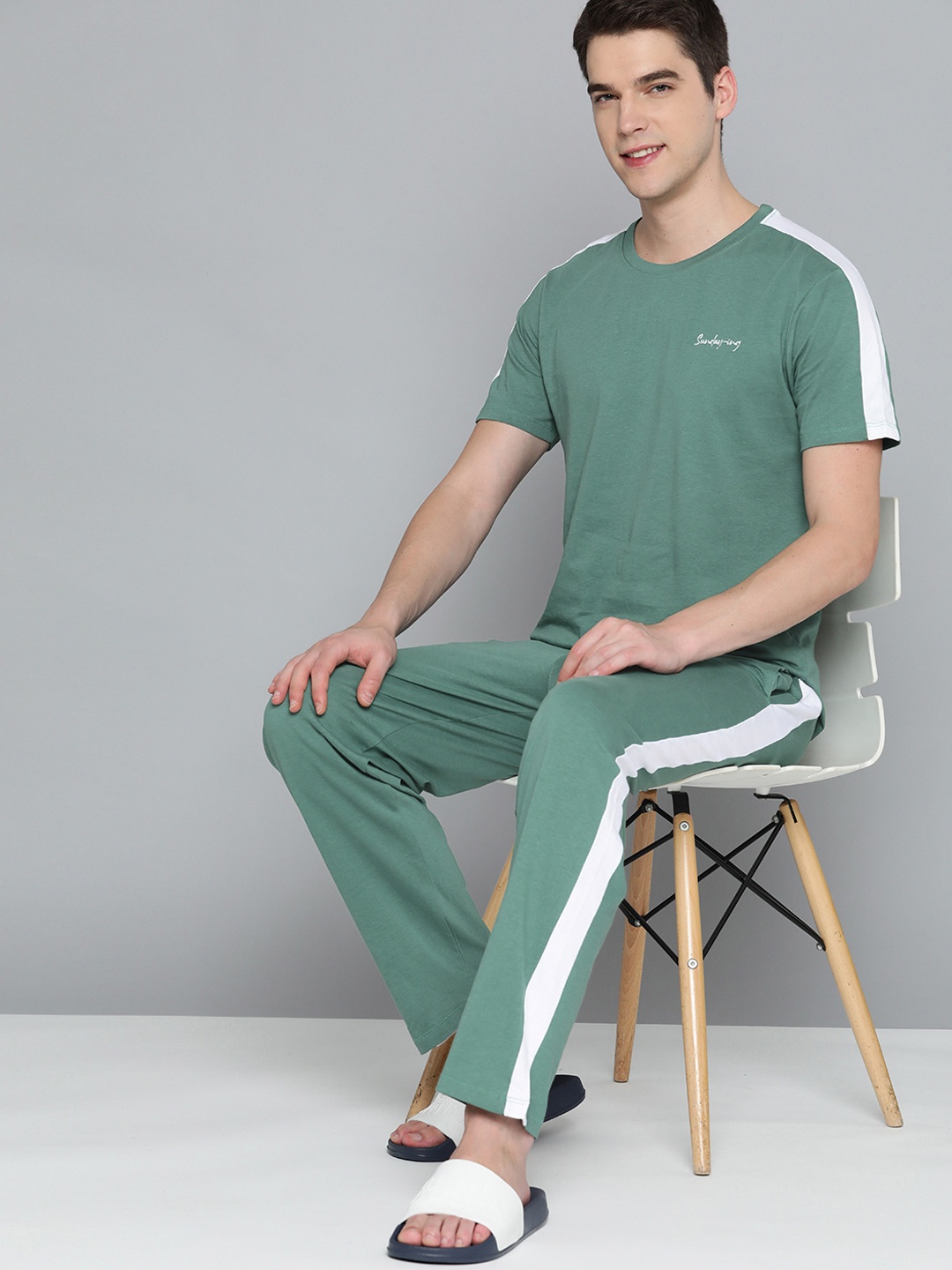 

Mast & Harbour Men Green & White Side Stripes Pure Cotton Pyjama Set