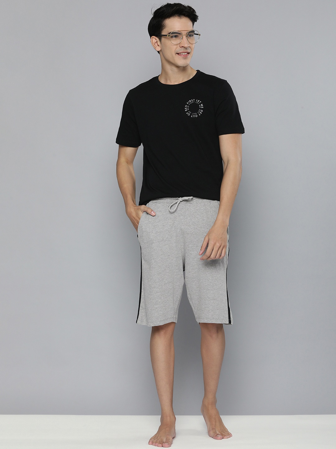 

Mast & Harbour Men Black & Grey Printed T-shirt with Shorts