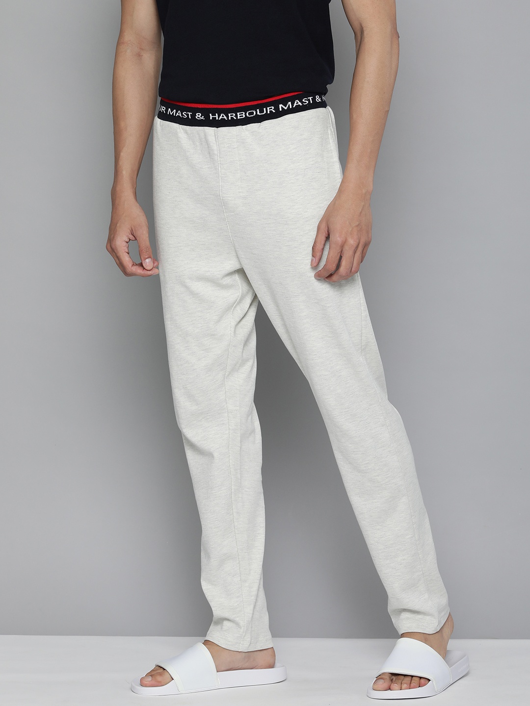 

Mast & Harbour Men Grey Melange Solid Lounge Pants