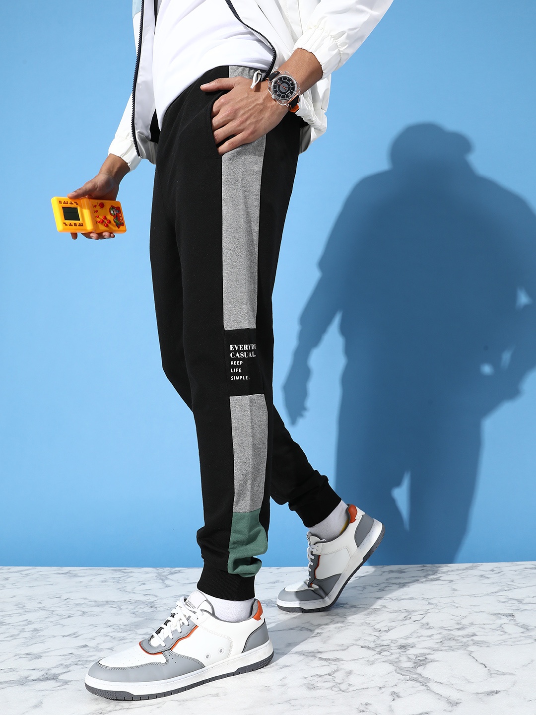 

Mast & Harbour Men Mid-Rise Colourblocked Mod Joggers, Black