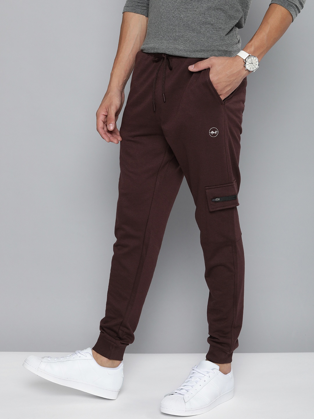 

Mast & Harbour Men Brown Solid Joggers