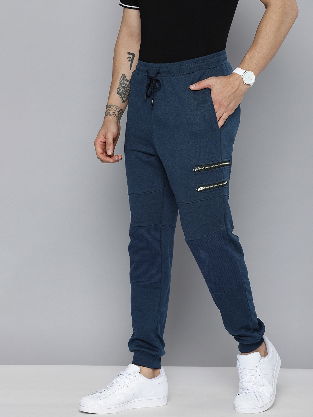 

Mast & Harbour Men Navy Blue Solid Regular Fit Mid-Rise Regular Joggers