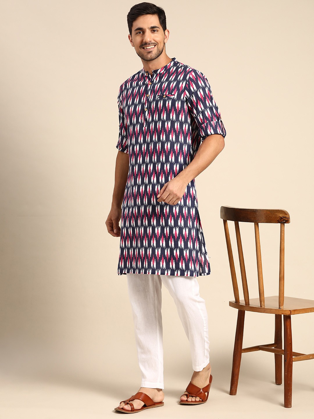 

Anouk Men Navy Blue Pure Cotton Ikat Printed Kurta with Trousers