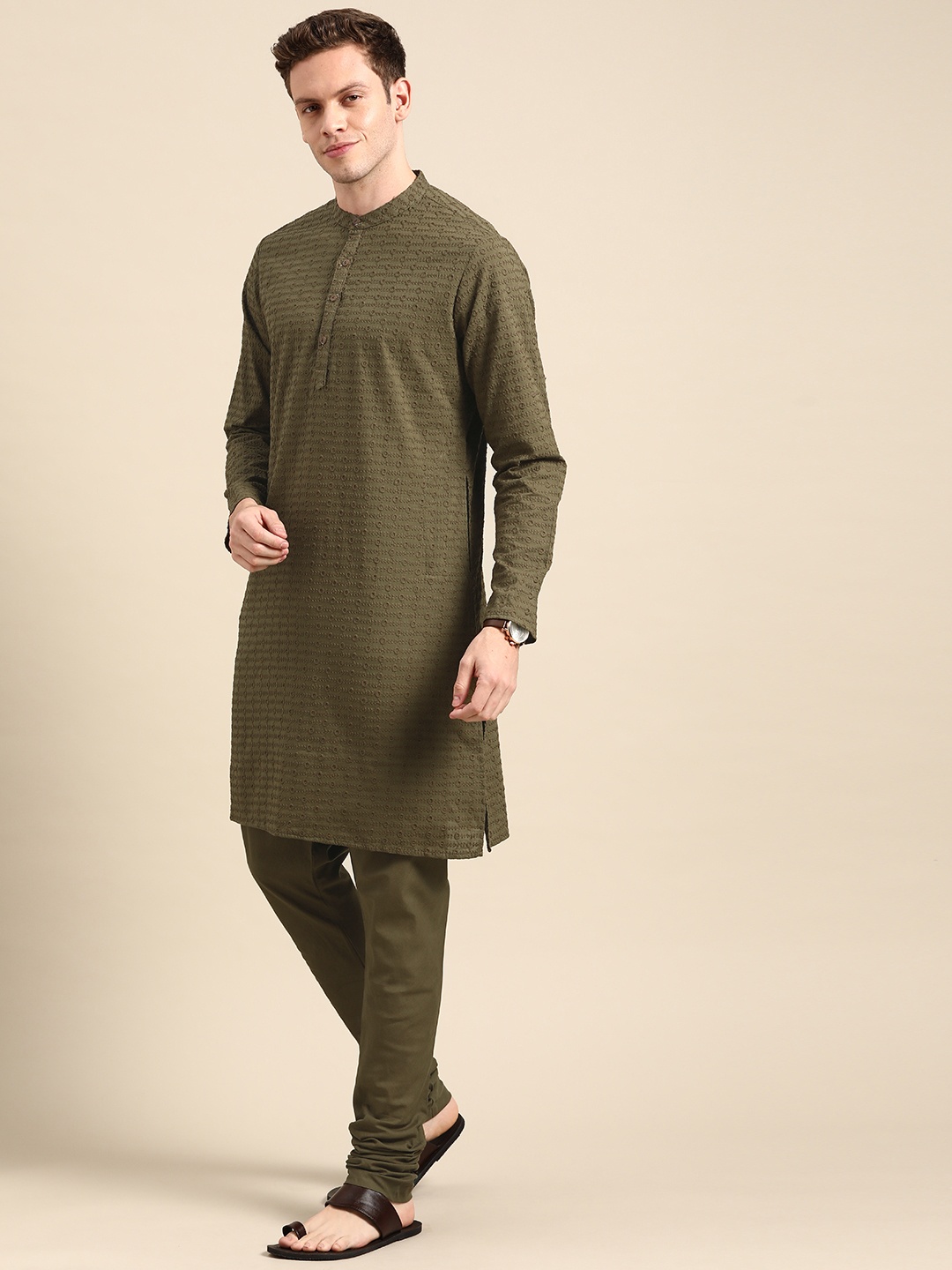 

Anouk Men Olive Green Floral Embroidered Thread Work Pure Cotton Kurta with Churidar