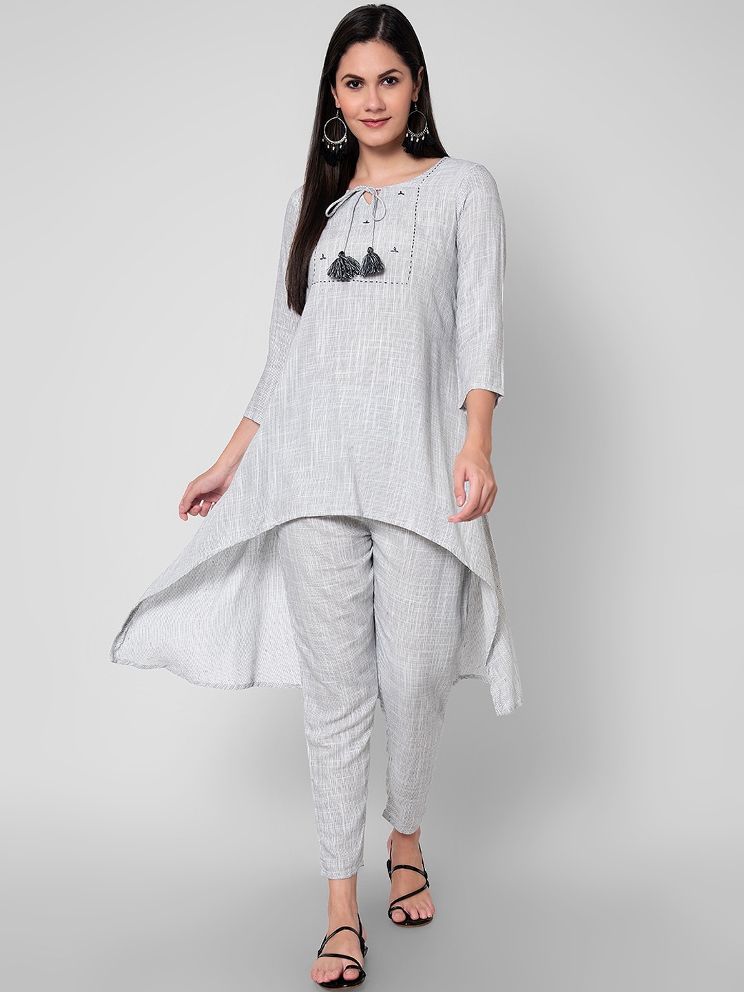 

Sanganeri Kurti Women Grey Thread Work Pure Cotton Kurti with Trousers