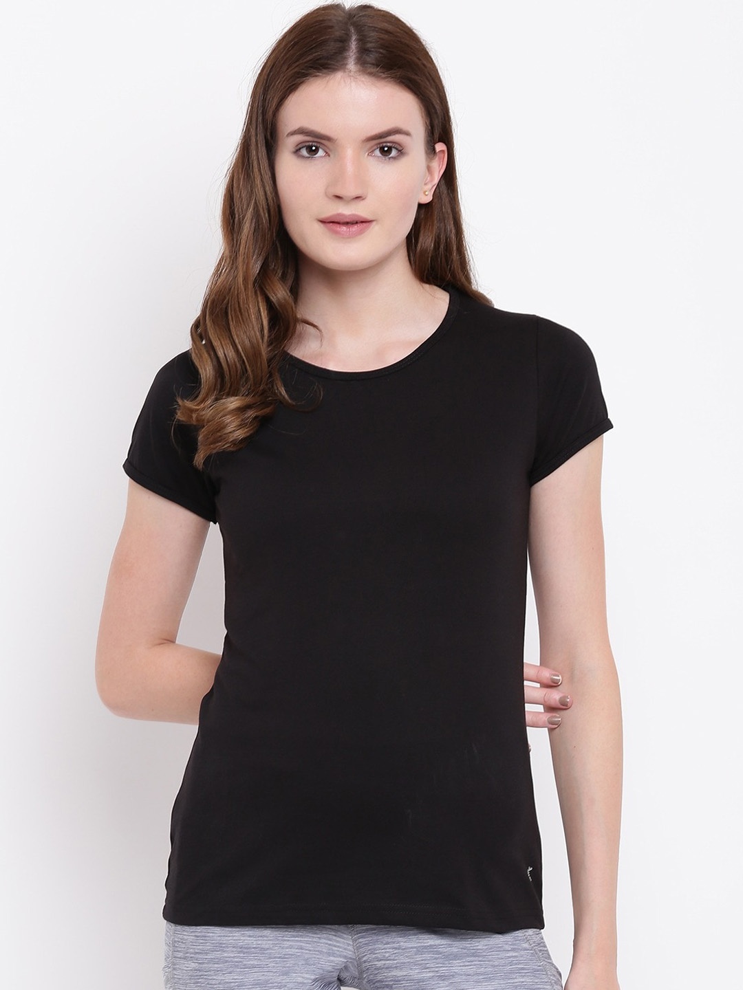 

Kanvin Women Black Solid Lounge T-shirt