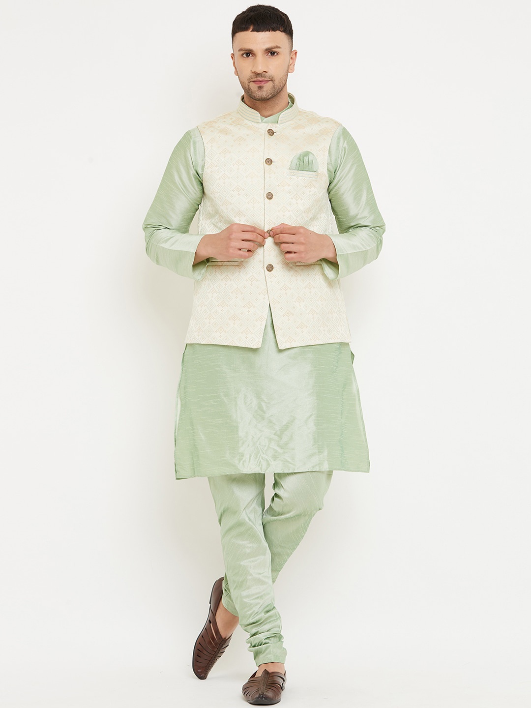 

Armaan Ethnic Men Green Kurta with Churidar & Jacket