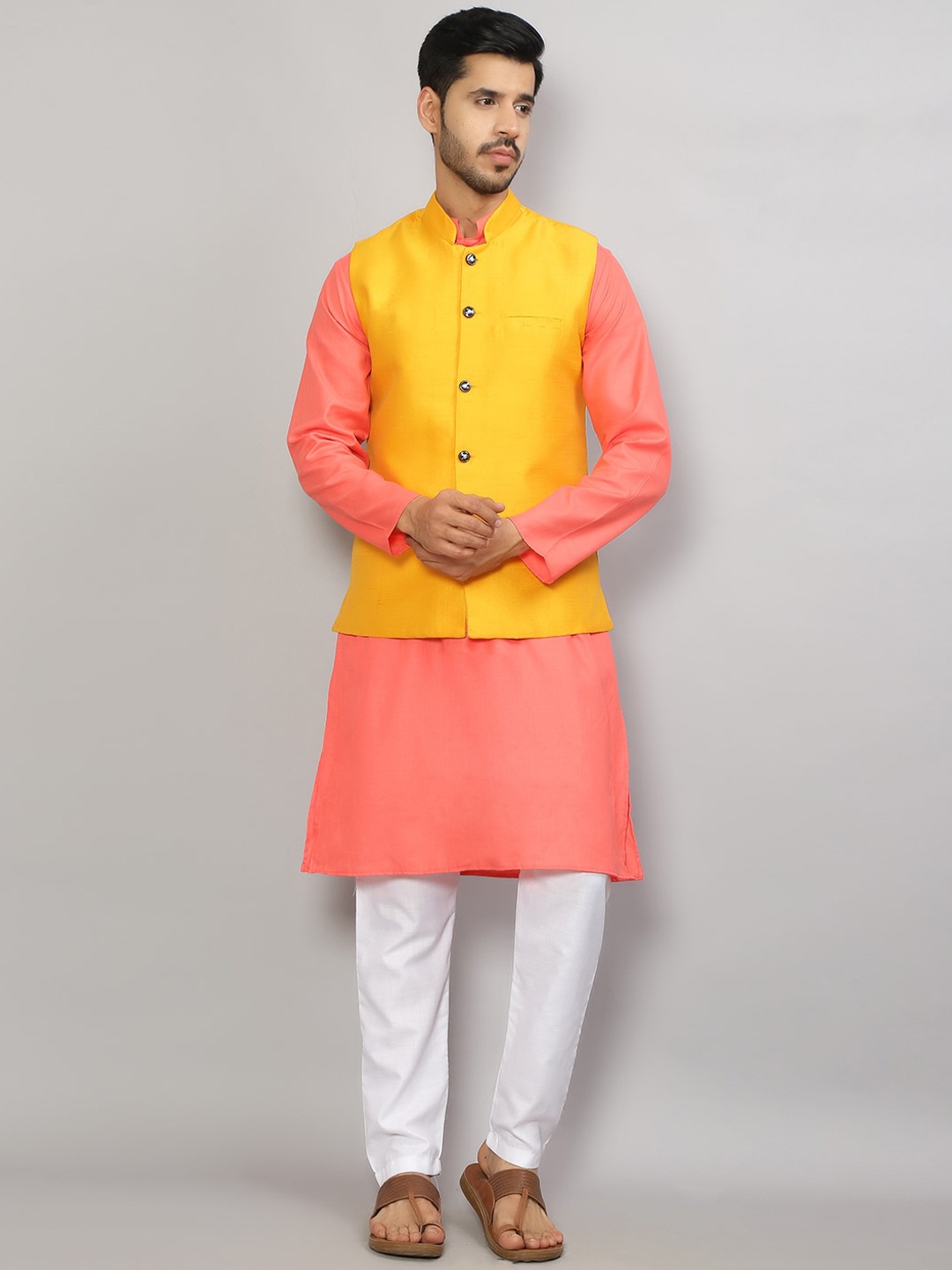 

GRACIT Men Orange & Yellow Kurta Pyjama Set With Nehru Jacket