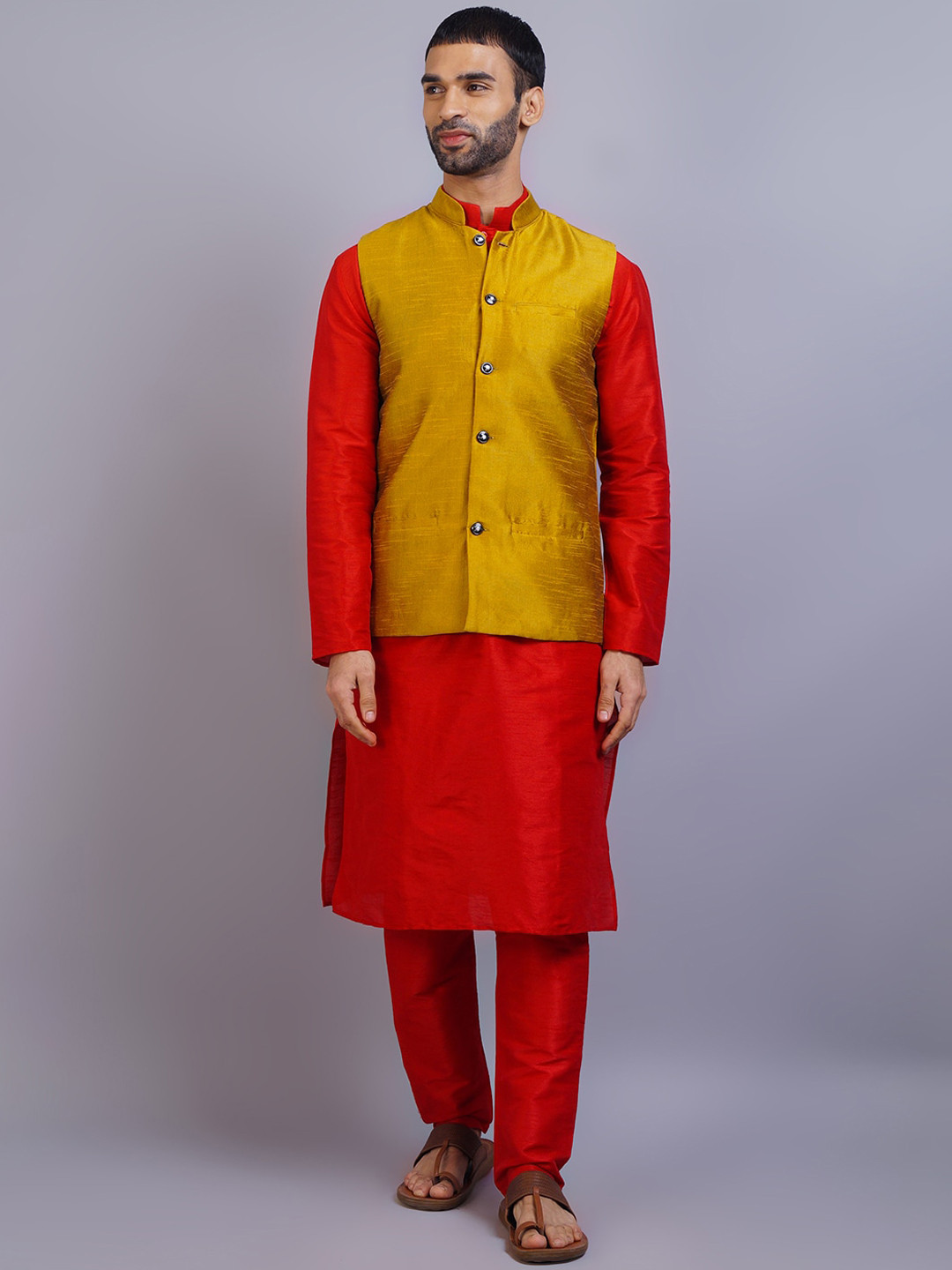 

GRACIT Men Red & Gold Dupion Silk Kurta with Pyjamas
