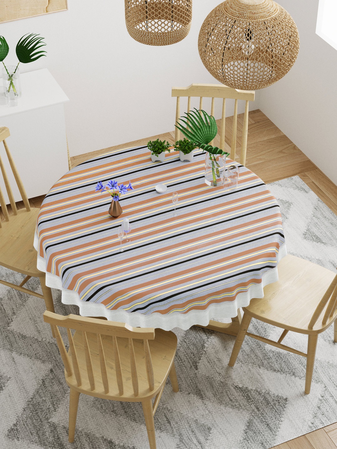 

DREAM WEAVERZ Grey & Black Striped 4-Seater Round Dining Table Covers