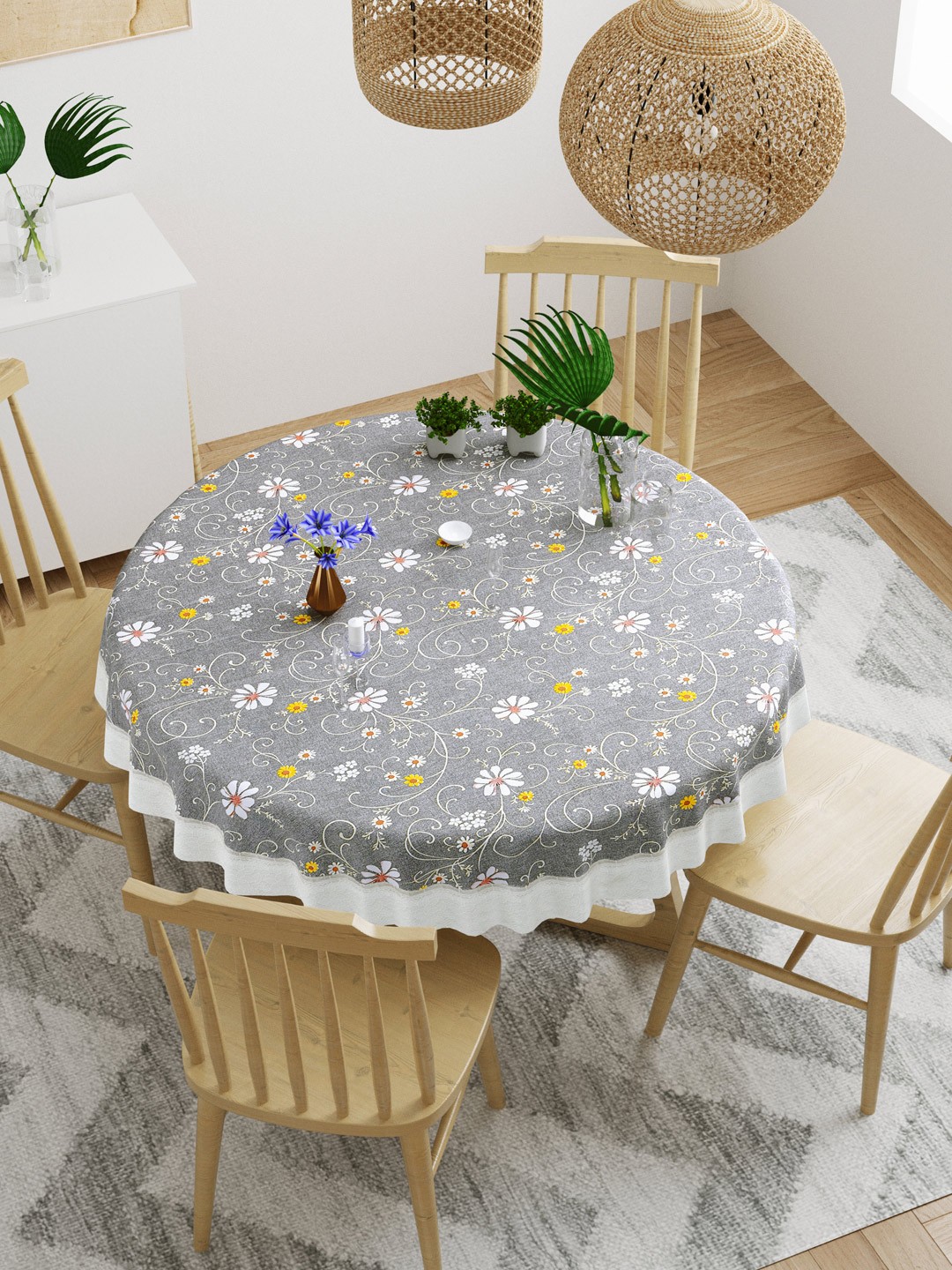 

DREAM WEAVERZ Grey Floral Printed 4-Seater Round Table Covers