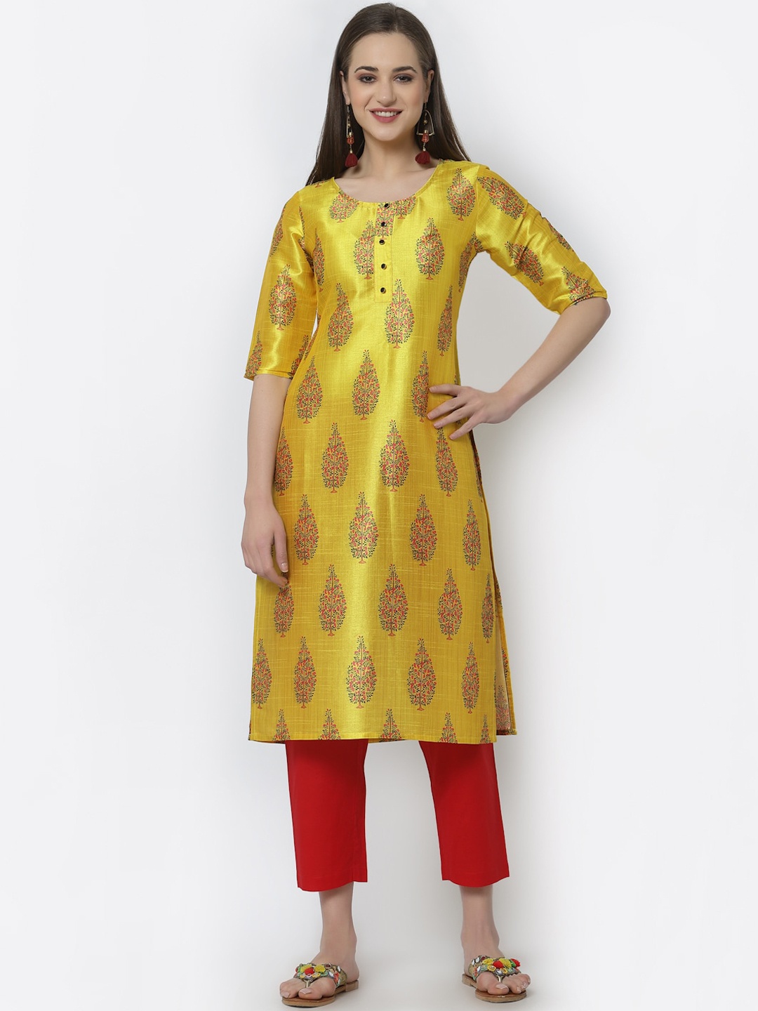

Altiven Women Yellow Ethnic Motifs Printed Satin Kurta