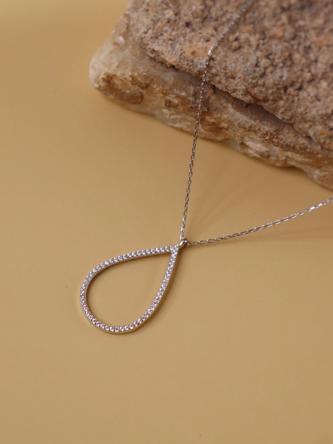 

CURIO COTTAGE Pure Silver Hollow Drop Cubic Zirconia Stone Embellished Chain
