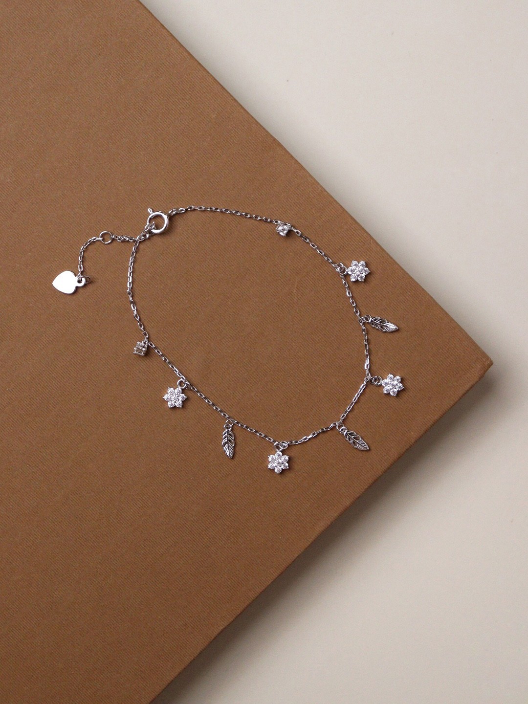 

CURIO COTTAGE Women Pure Silver-Plated Bracelet