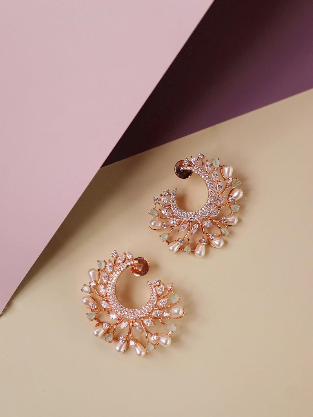 

CURIO COTTAGE White Rose Gold-Plated Contemporary Studs Earrings