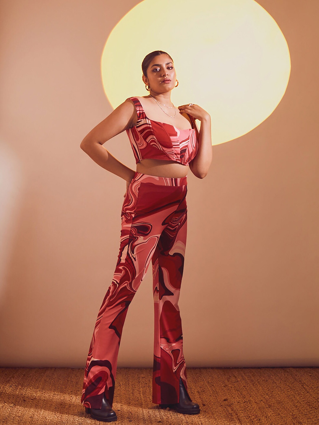 

THE CLOTHING FACTORY Red Printed Fitted Corset Crop Top