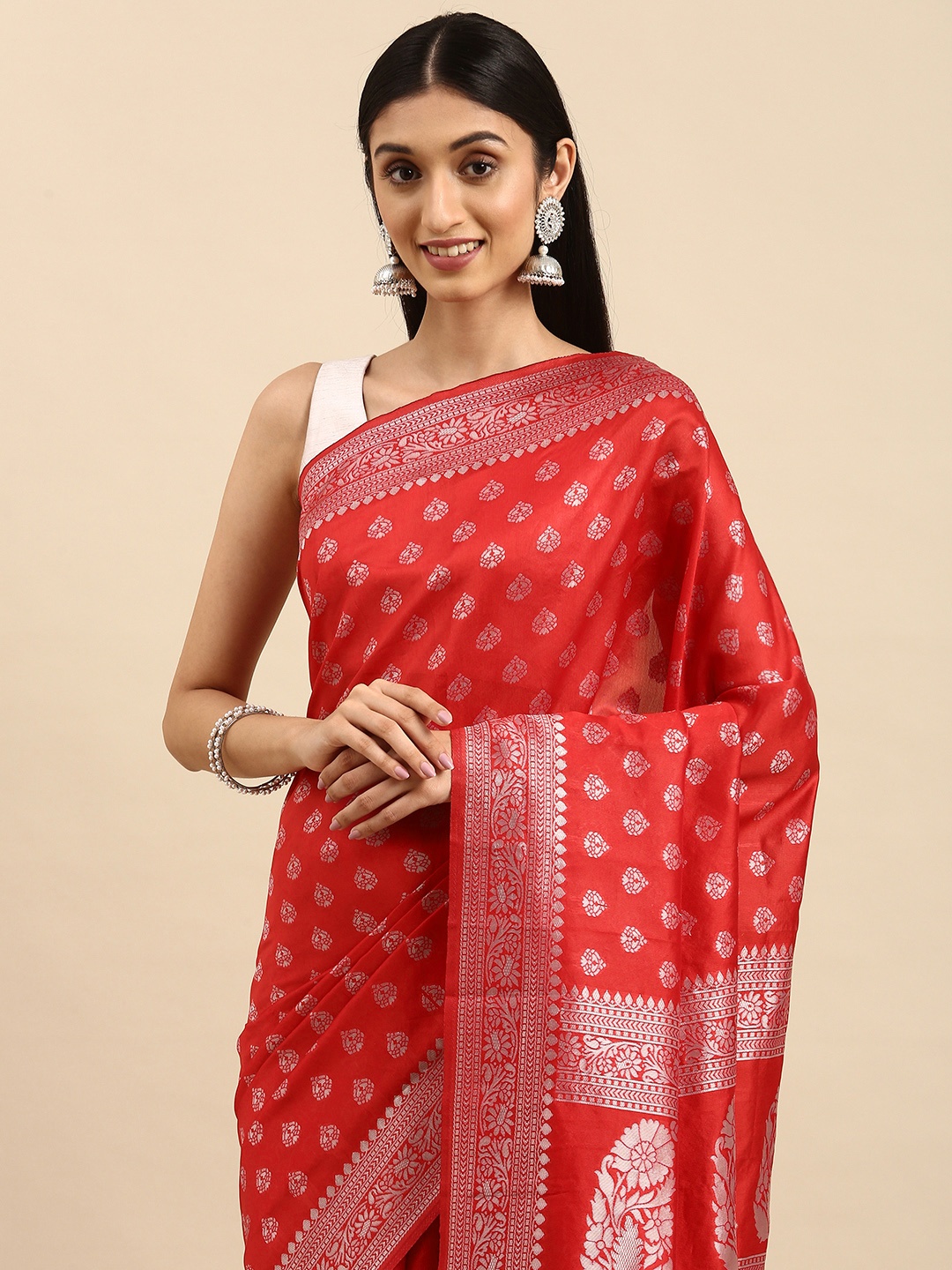 

Anouk Red & Silver-Coloured Ethnic Motifs Silk Blend Kanjeevaram Saree