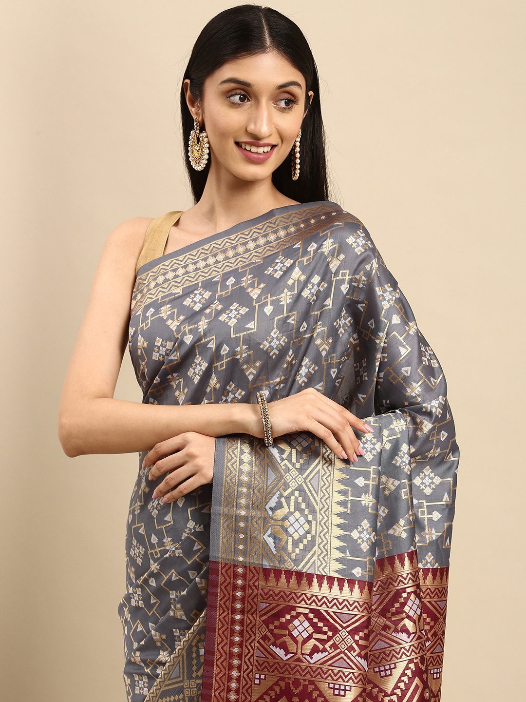 

Anouk Grey & Gold-Toned Ethnic Motifs Silk Blend Banarasi Saree