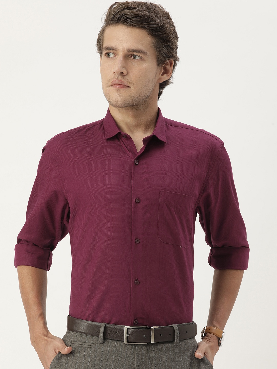 

Peter England Men Maroon Textured Slim Fit Formal Pure Cotton Shirt