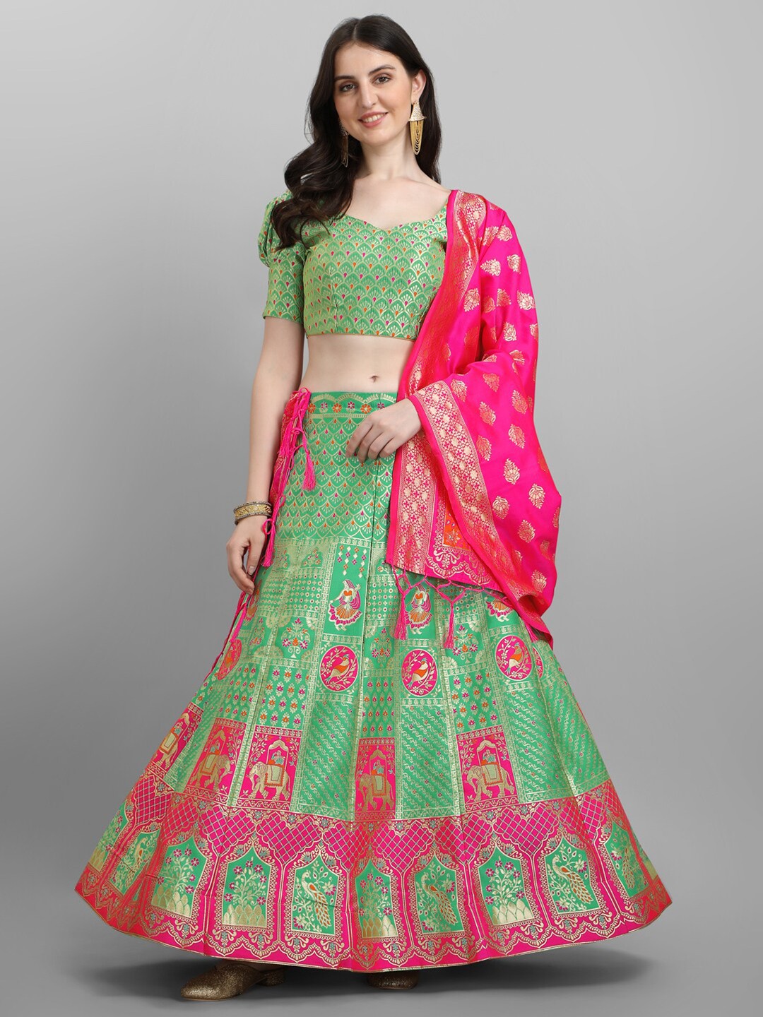 

JATRIQQ Green & Pink Semi-Stitched Lehenga & Unstitched Blouse With Dupatta