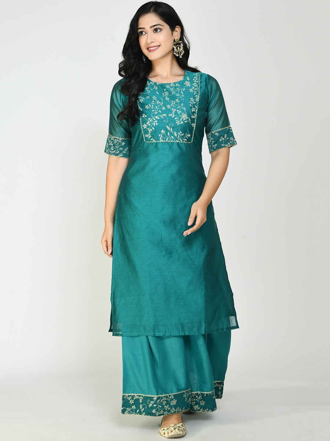 

Altiven Women Green Ethnic Motifs Yoke Design Chanderi Silk Kurta with Palazzos & With Dupatta