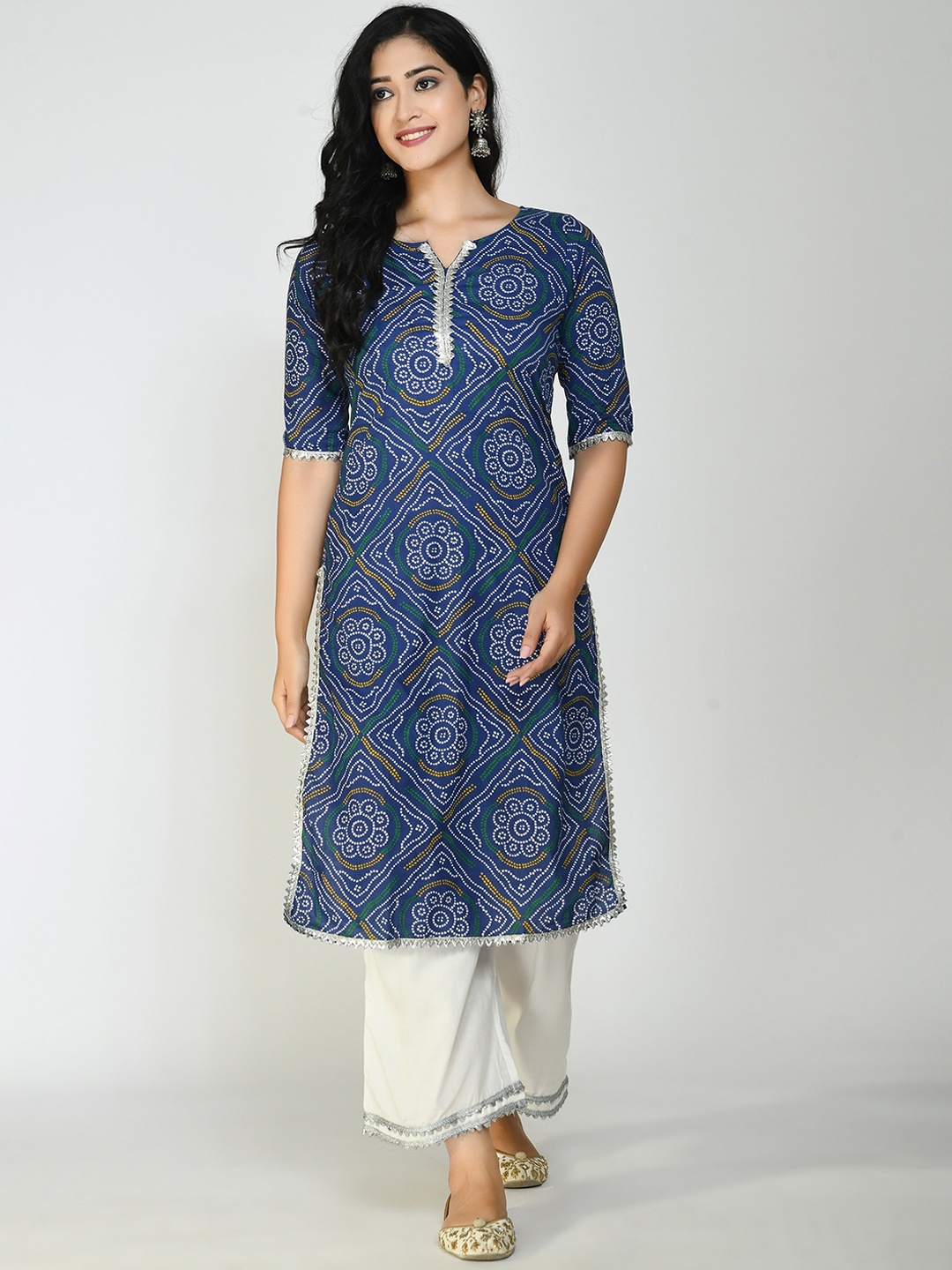 

Altiven Women Blue Ethnic Motifs Printed Pure Cotton Kurti with Palazzos