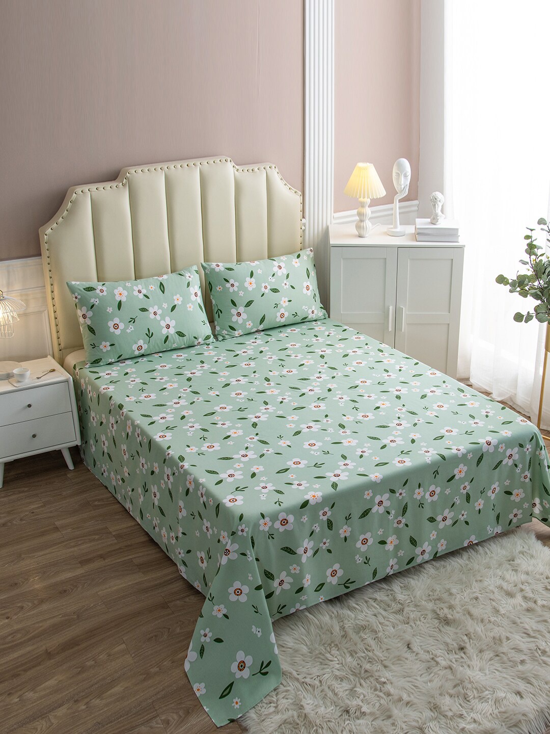 

JC Collection Green & White Floral 200 TC Single Bedsheet with Pillow Covers