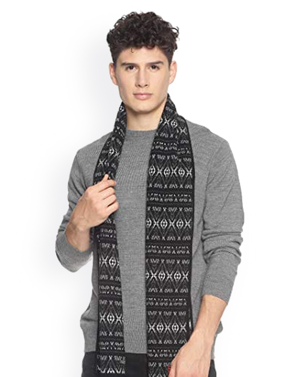 

513 Men Black Woven Design knitted Muffler