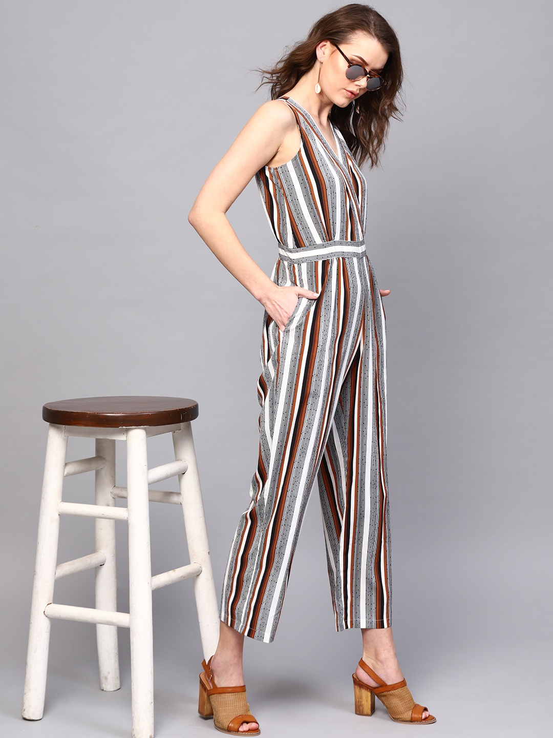 

SASSAFRAS White & Black Striped Basic Jumpsuit