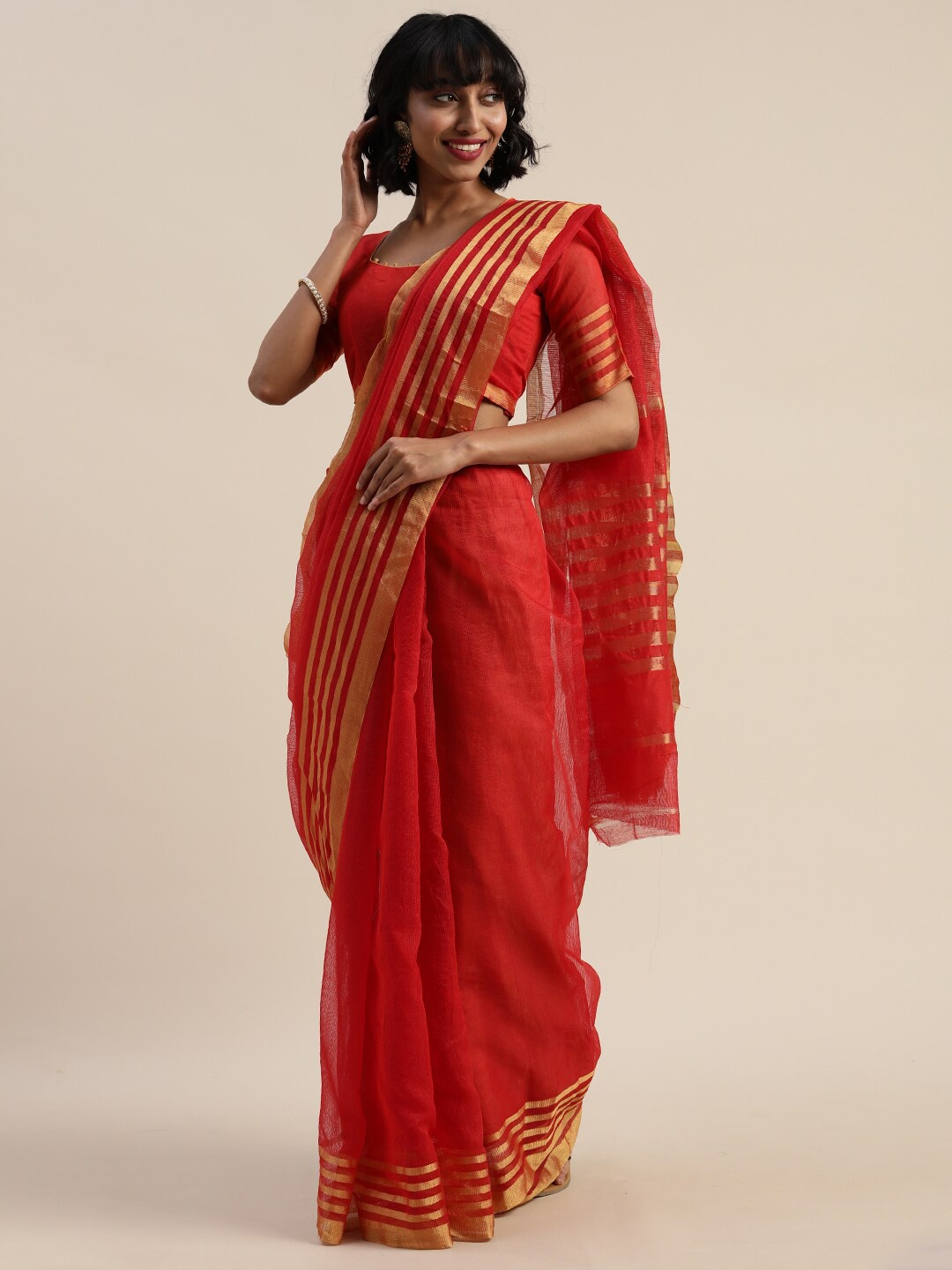 

SAADHVI Red & Gold-Toned Solid Zari Pure Cotton Saree