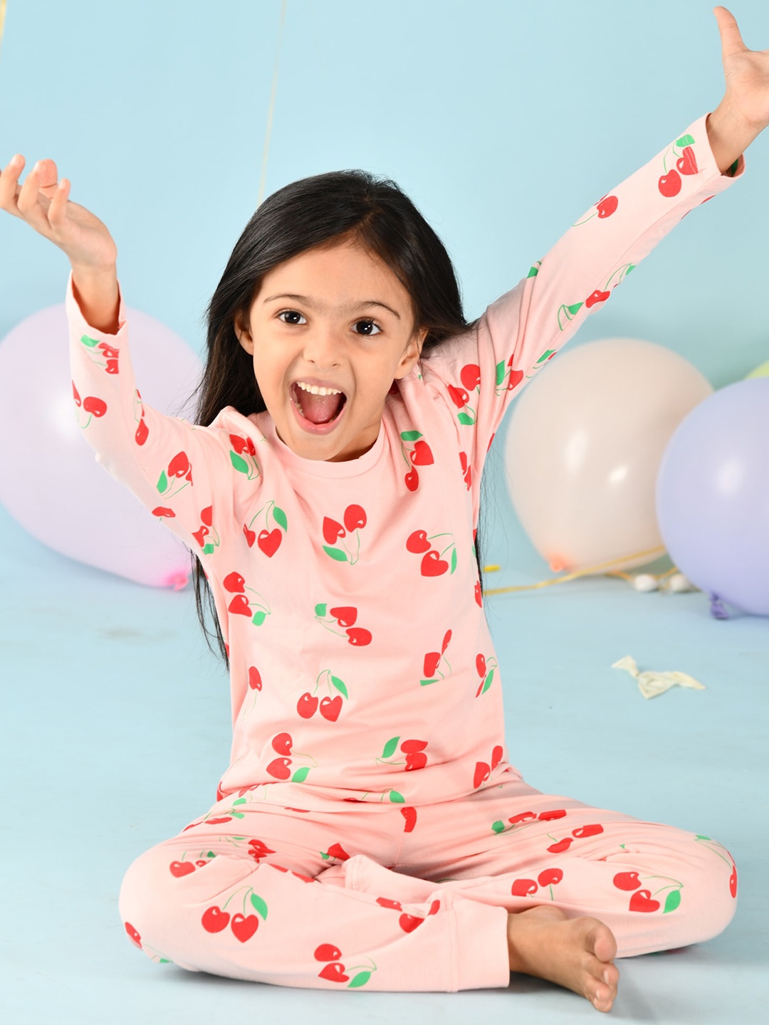 

Anthrilo Girls Pink & Red Printed Cotton Night suit