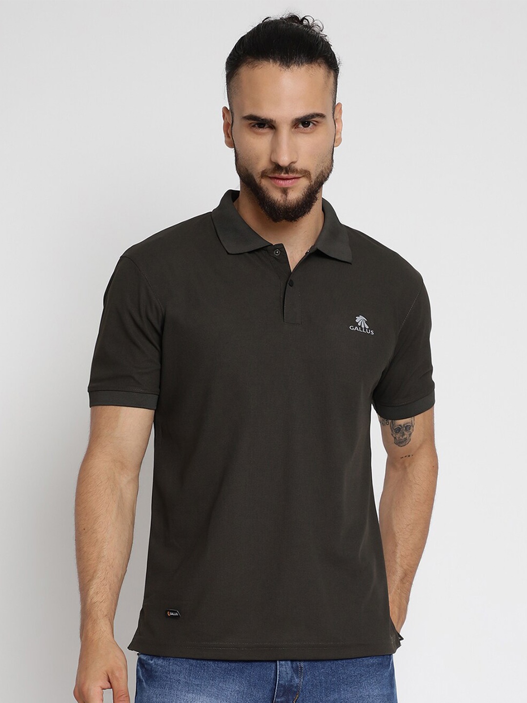 

Gallus Men Olive Green Polo Collar T-shirt