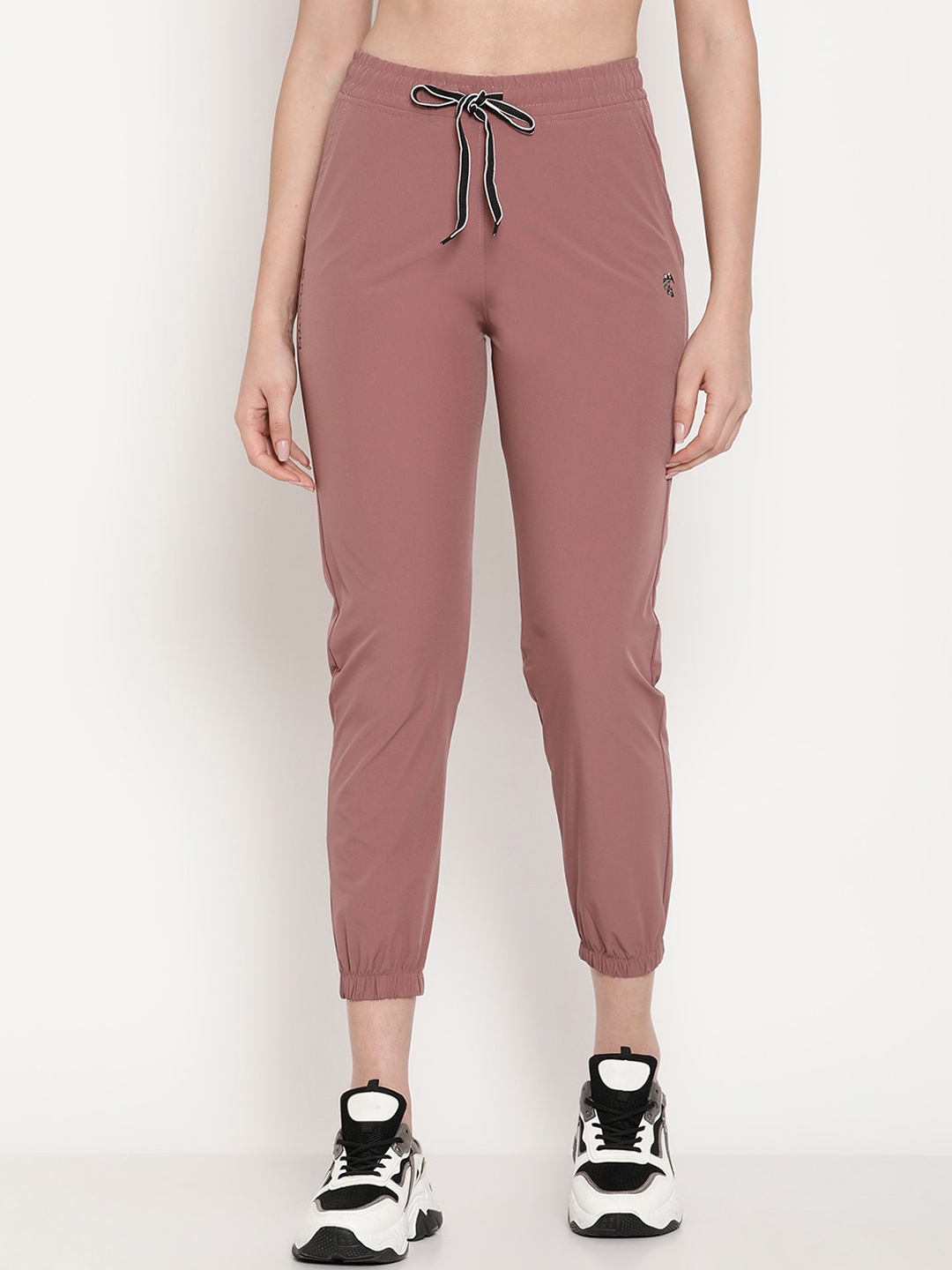 

Gallus Women Pink Solid Stretchable Track Pants