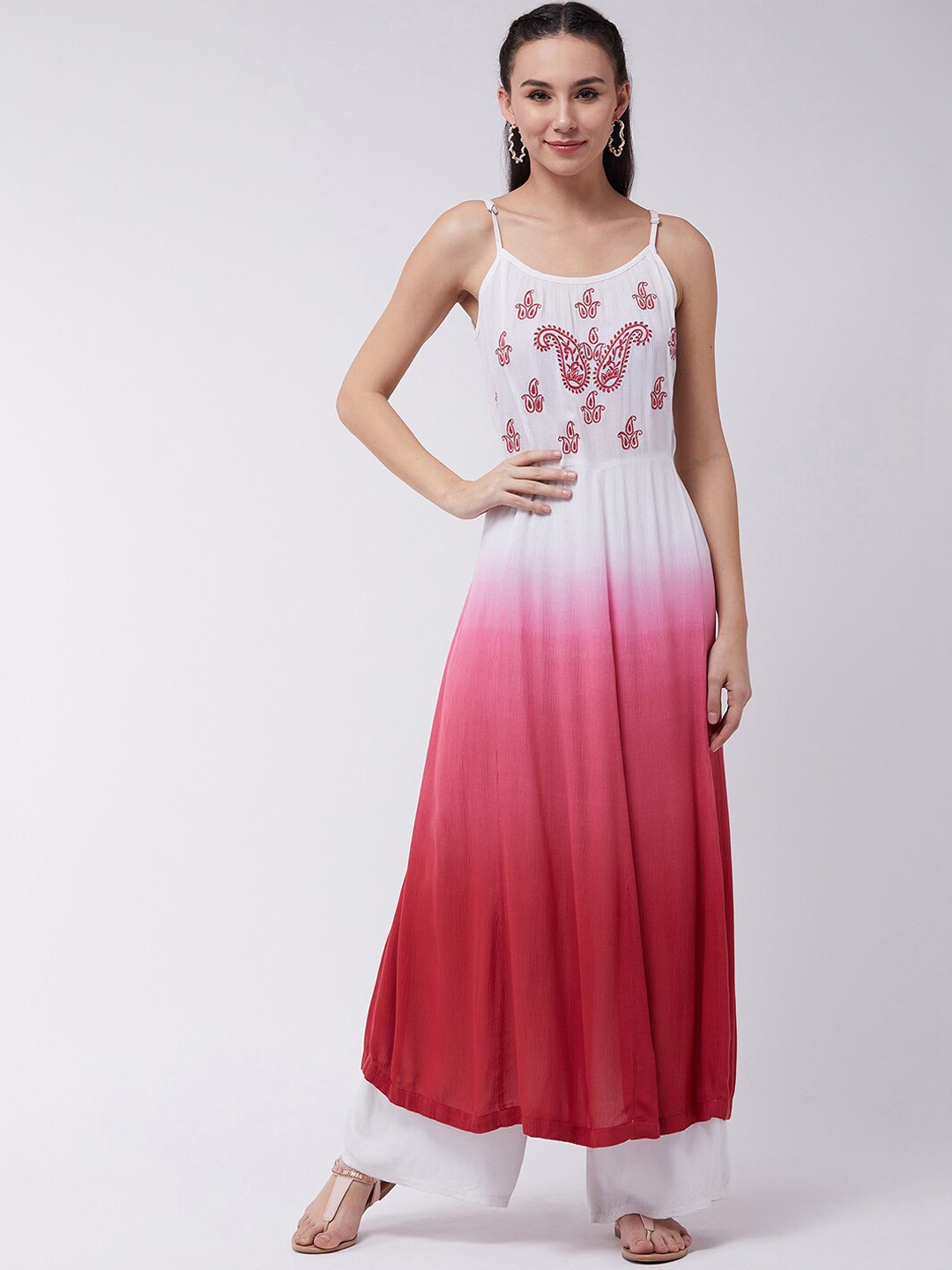 Pannkh Women Pink & White Ombre Thread Work Strappy Kurta