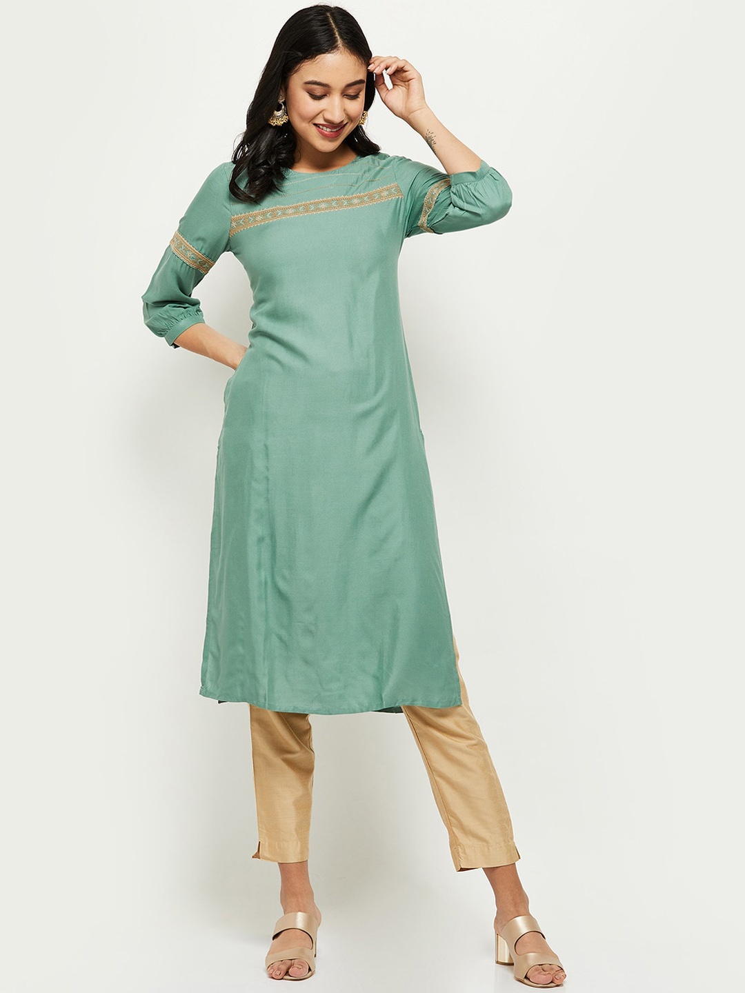 

max Women Green Yoke Design Kurta