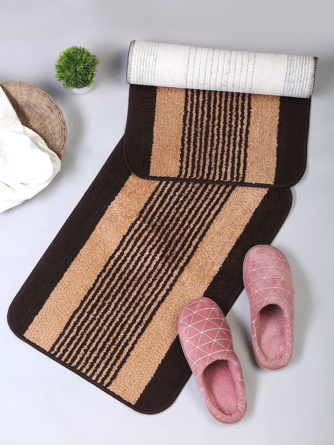 

HOSTA HOMES Pack of 2 Brown & Peach Microfibre Antiskid Door Mat
