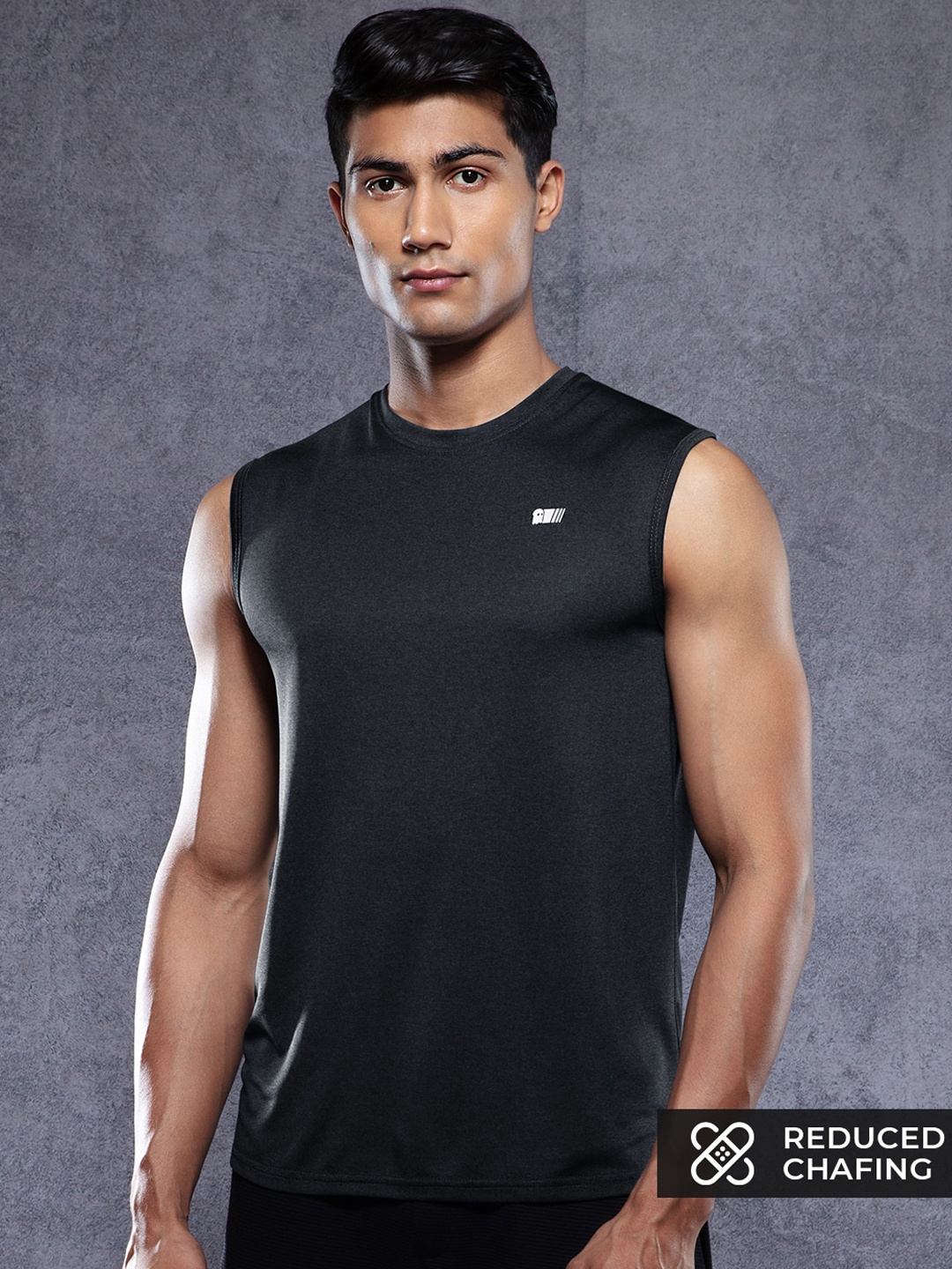 

The Souled Store Men Black Solid Gym Vests