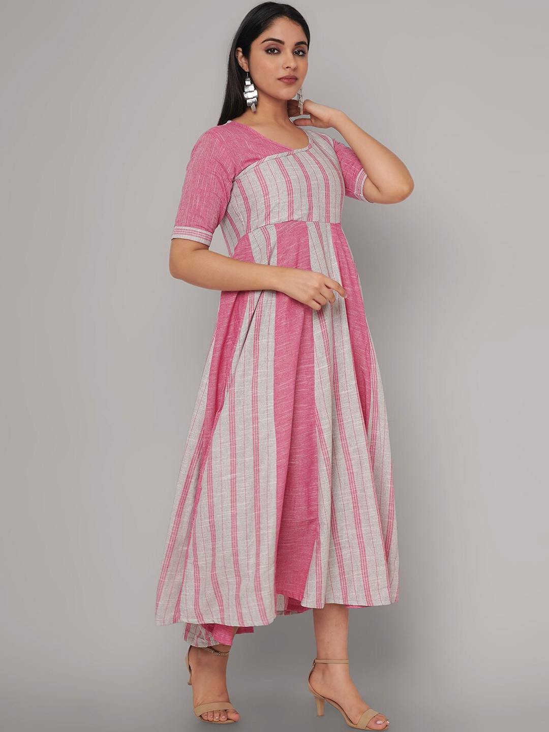 

Sanganeri Kurti Women Pink & Grey Striped Pure Cotton Anarkali Kurta
