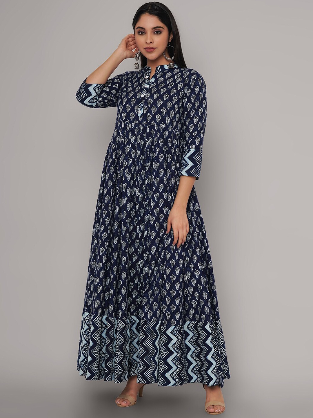 

Sanganeri Kurti Women Blue & White Printed Anarkali Kurta