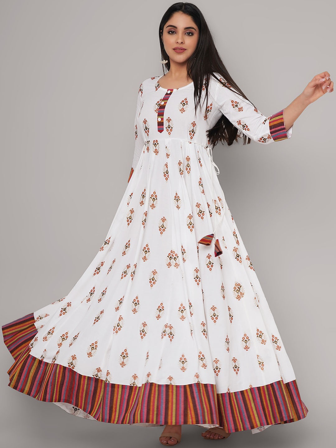 

Sanganeri Kurti Women White Floral Printed Handloom Anarkali Kurta