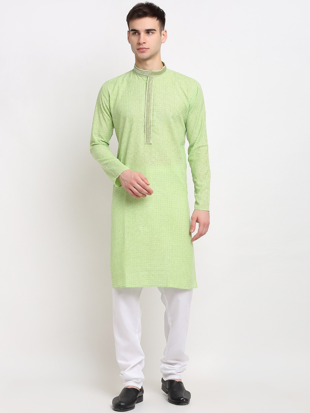 

Jompers Men Green Cotton Kurta with Pyjamas