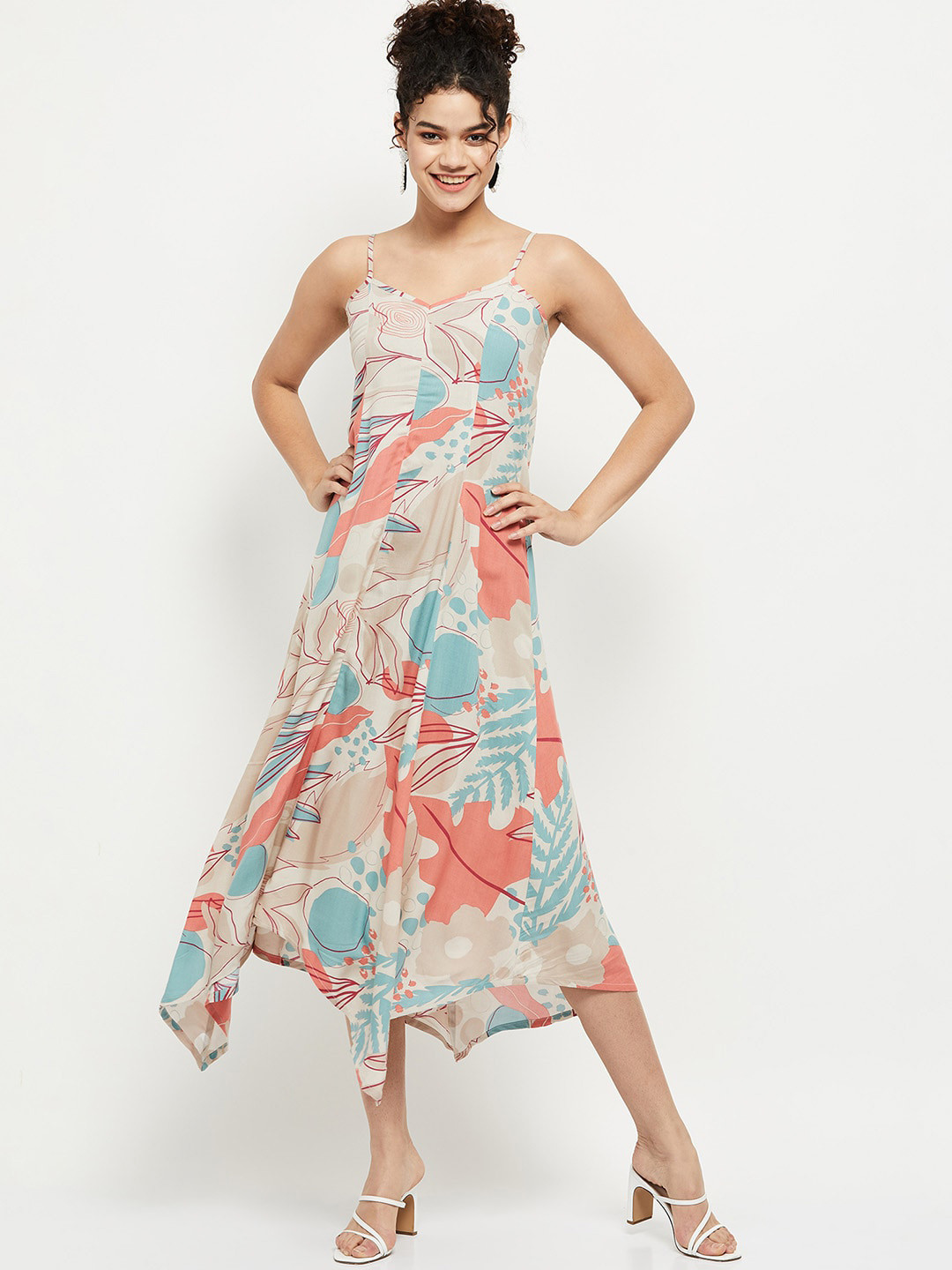 

max Women Beige Floral Printed Dress