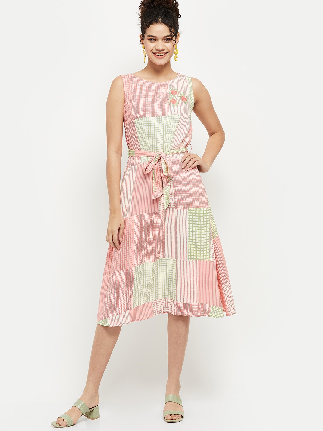 

max Pink Striped Midi Dress