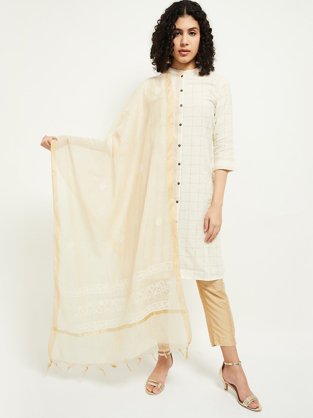 

max Beige & Gold-Toned Embroidered Dupatta with Zari