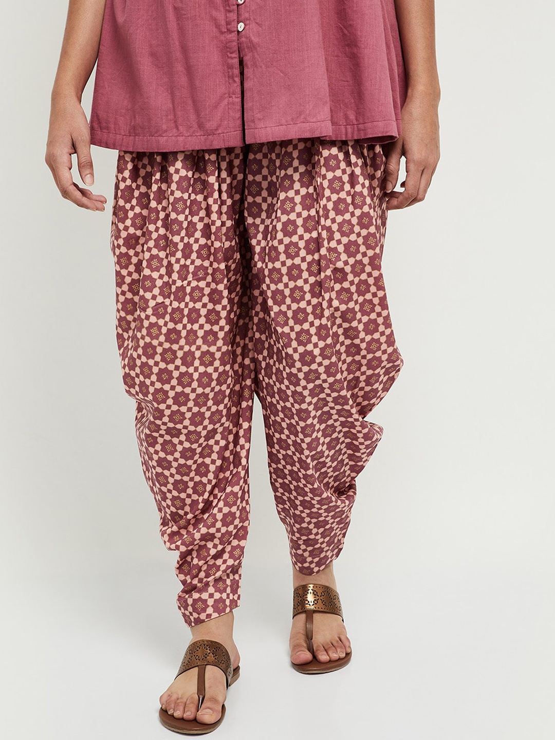 

max Women Pink Printed Pleated Jodhpuris Trousers