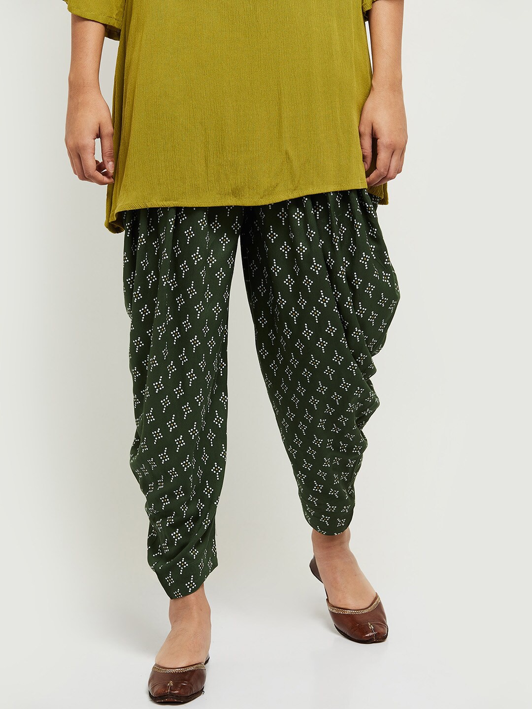 

max Women Green Ethnic Motifs Printed Jodhpuris Trousers
