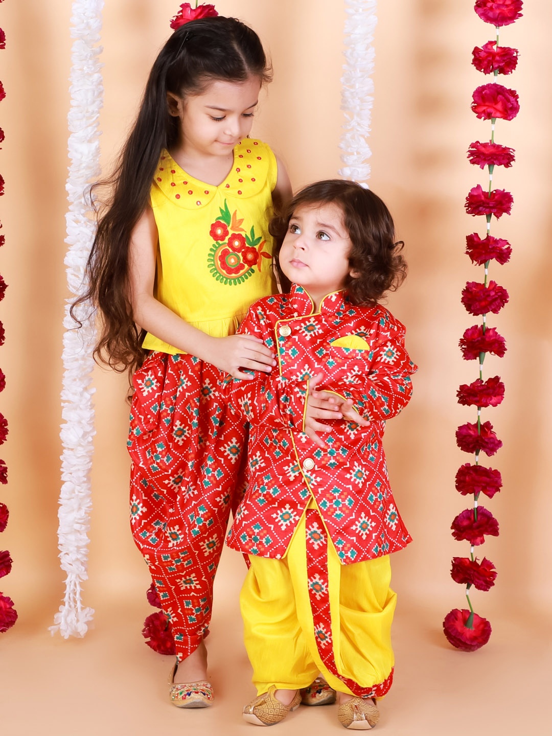 

KID1 Girls Yellow & Red Ethnic Motifs Embroidered Thread Work Top with Dhoti Pants