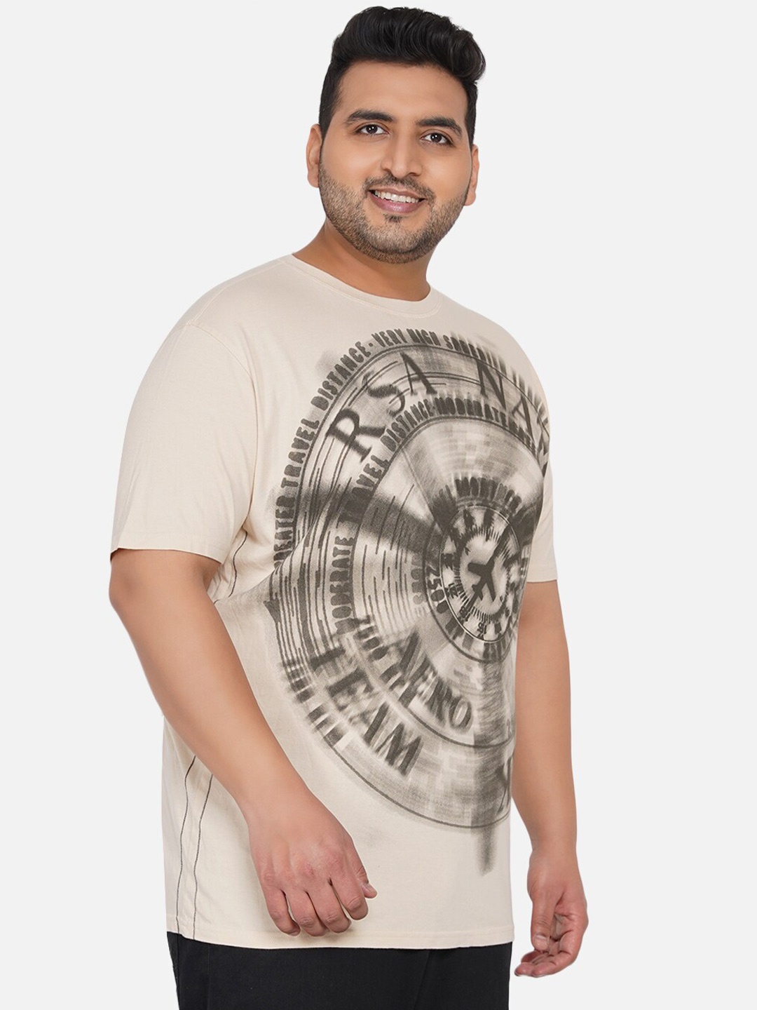 

Santonio Men Beige Printed T-shirt